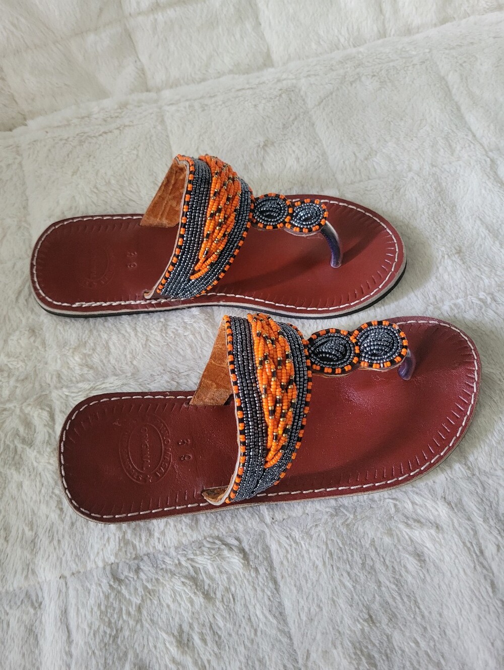 Handcrafted Orange & Black Beaded Women's Thong Sandals Leather Paulo Masai 8.5